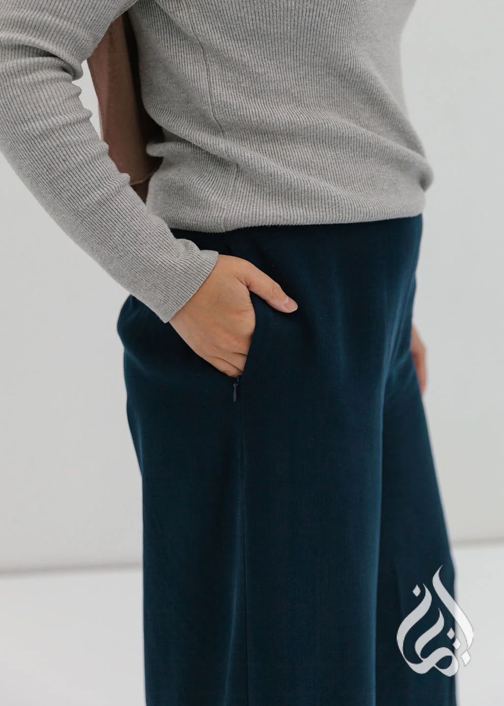 Classic Loose Fit Pants - Dawn Navy - Image 4