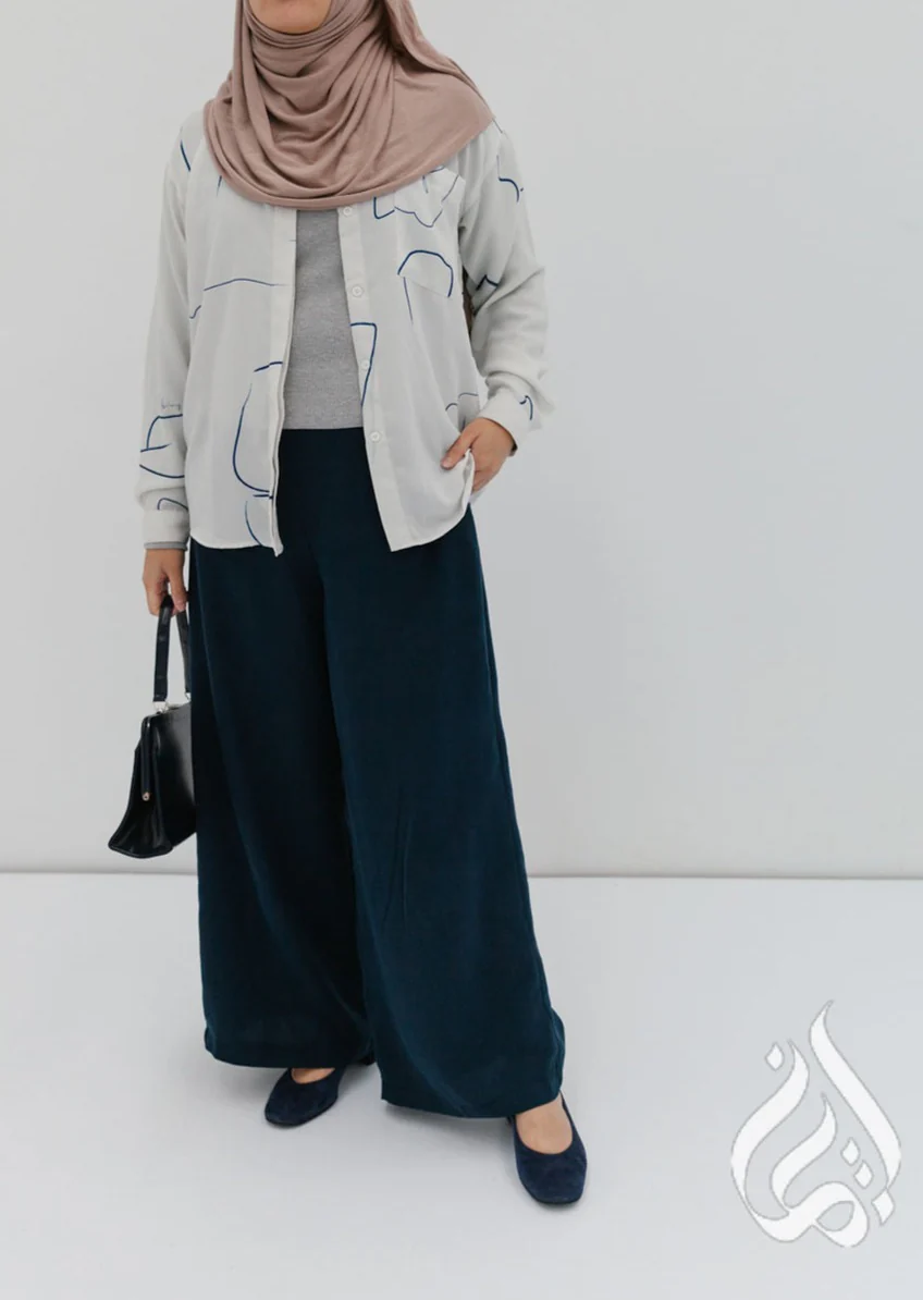 Classic Loose Fit Pants - Dawn Navy - Image 7