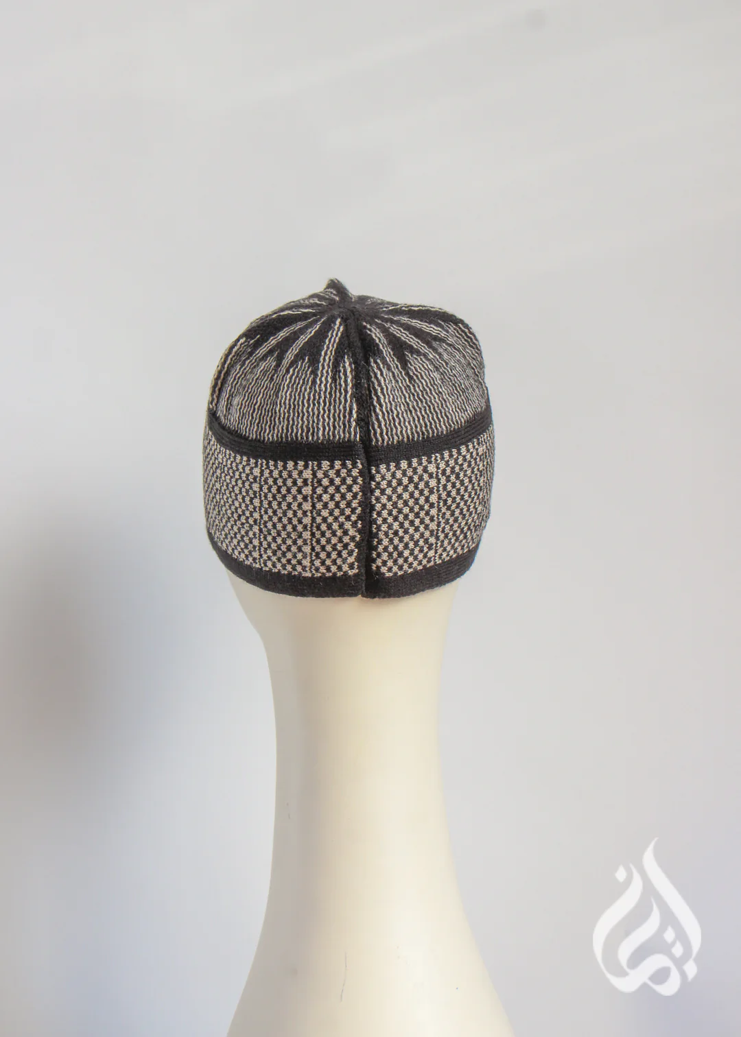 Thick Woolen Cap - Image 4