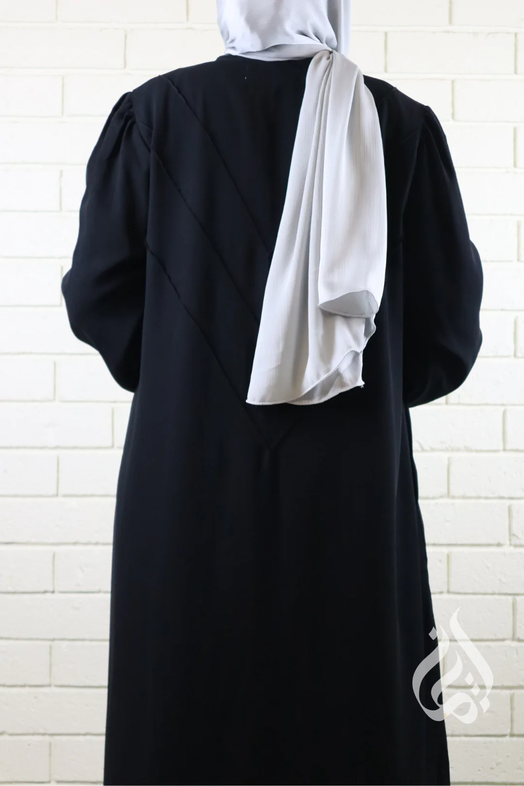 Elyna Beaded Abaya - Black - Image 5