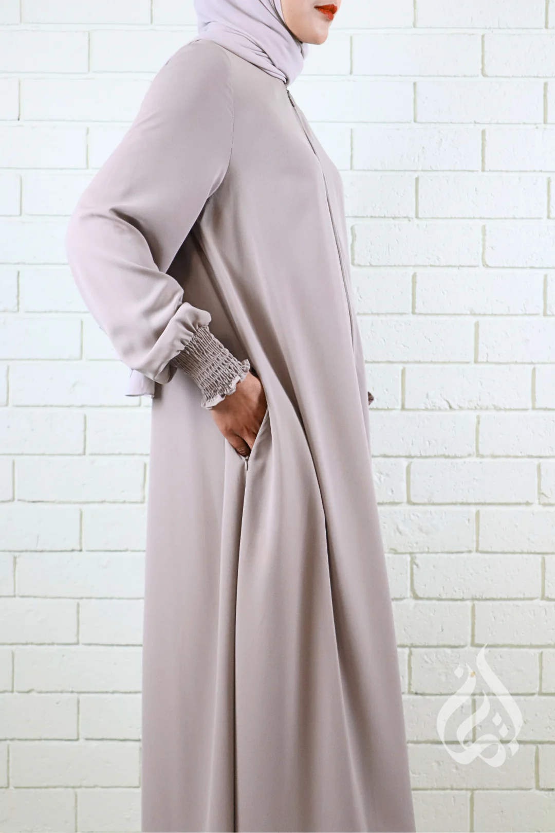 Front Zipped Abaya - Light Mocha - Image 3