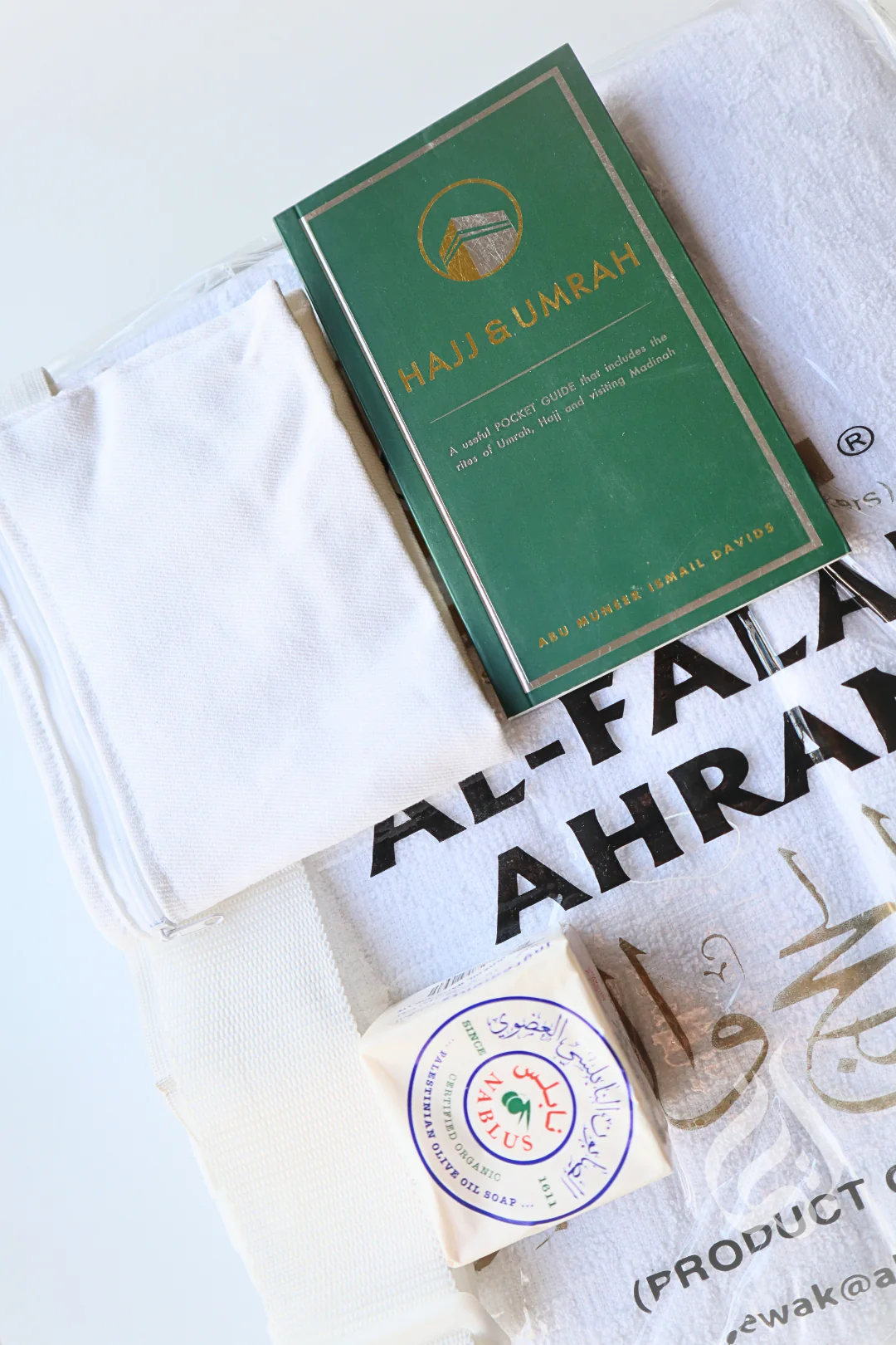Ihram Essentials Pack - Image 3