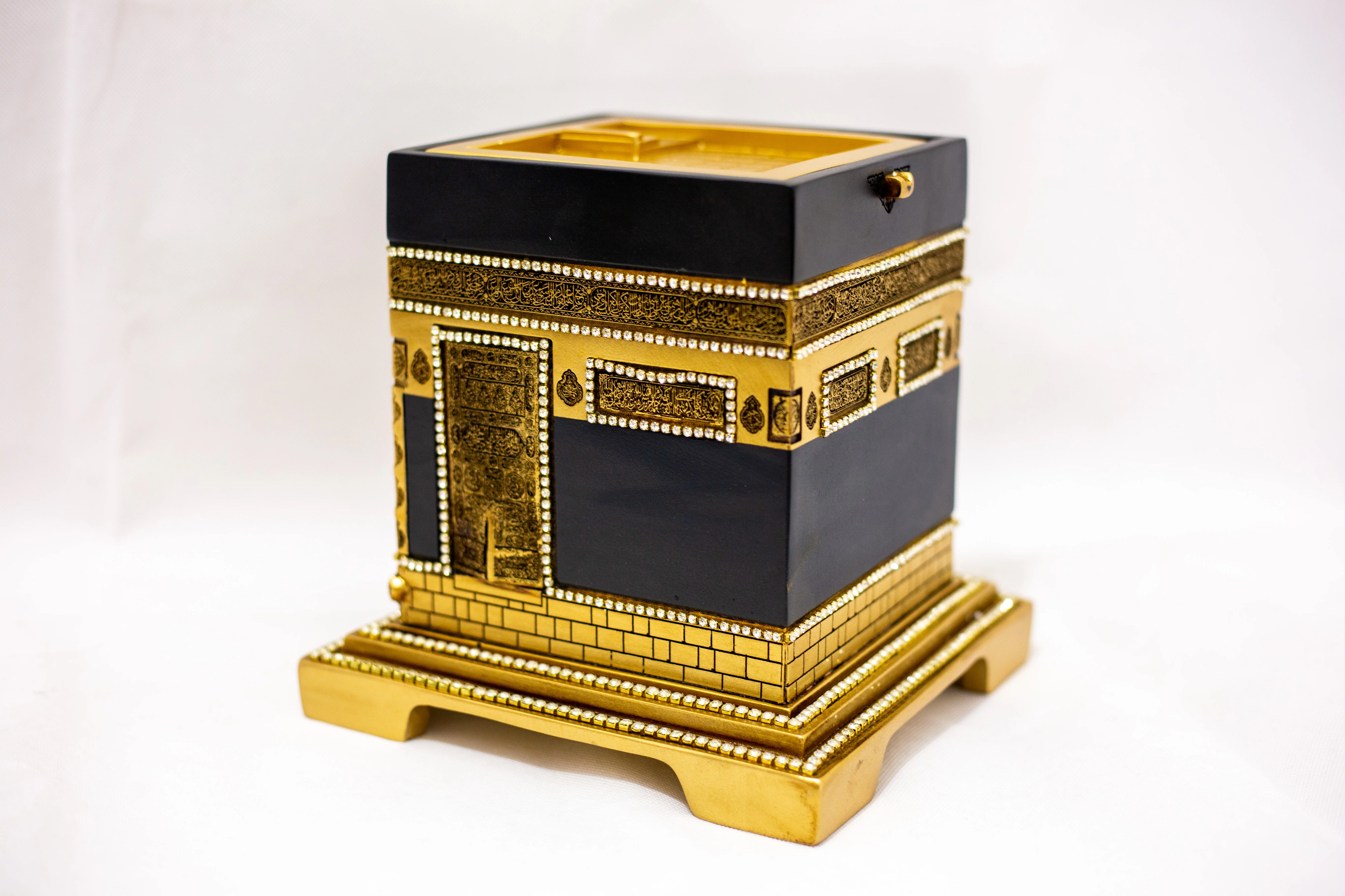 Ka'bah Decor - 18cm x 19cm - Image 10