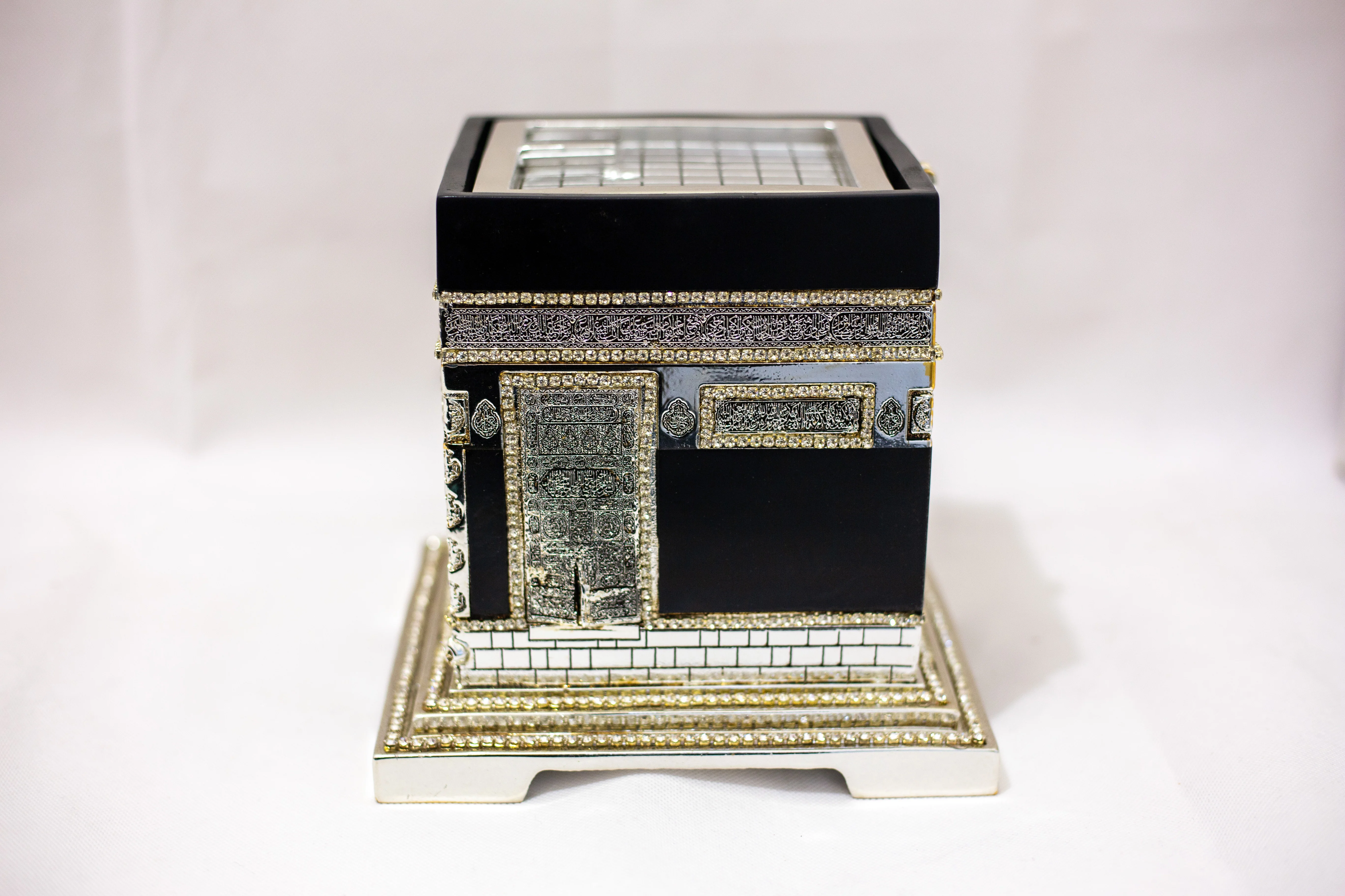 Ka'bah Decor - 18cm x 19cm - Image 3