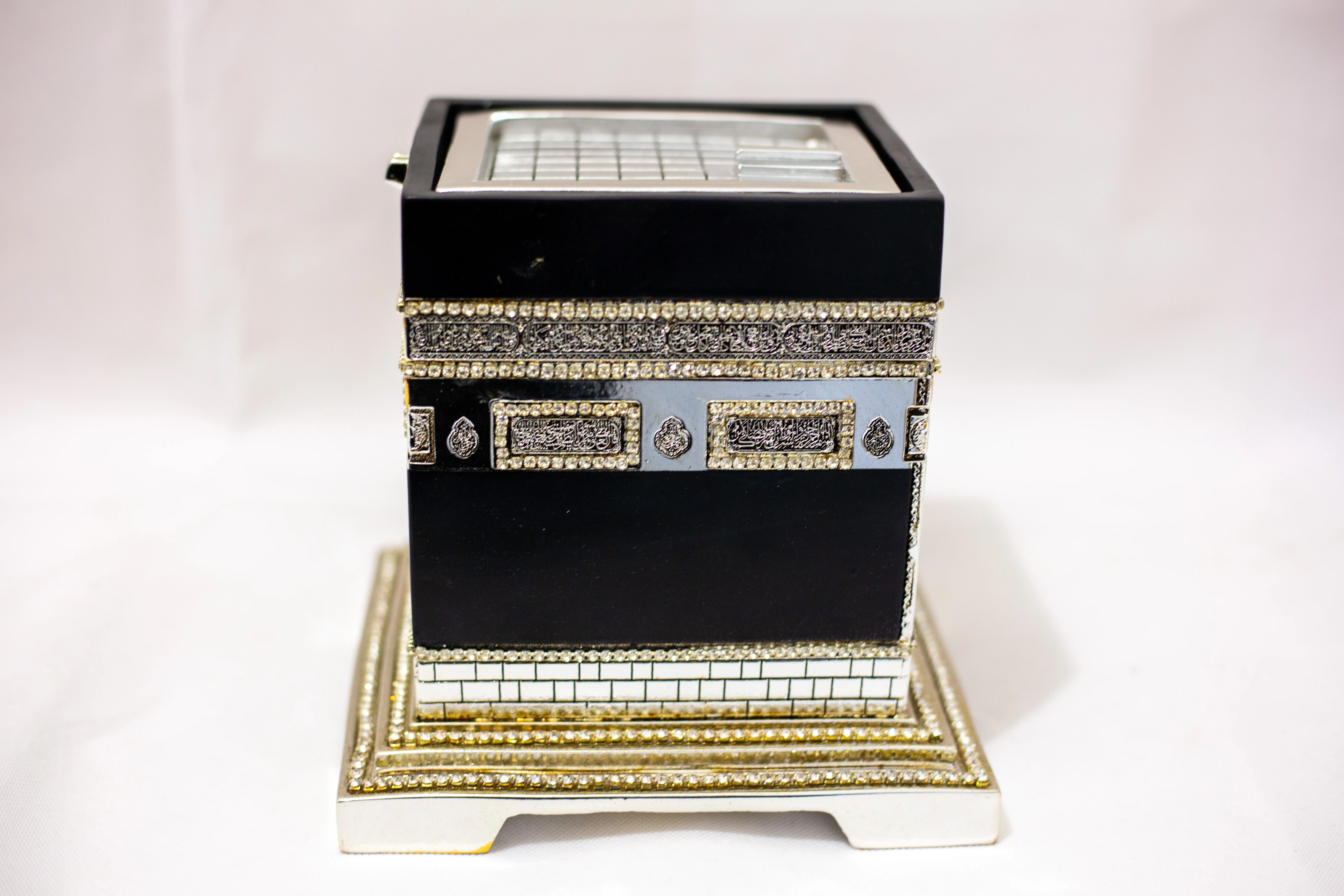 Ka'bah Decor - 18cm x 19cm - Image 4