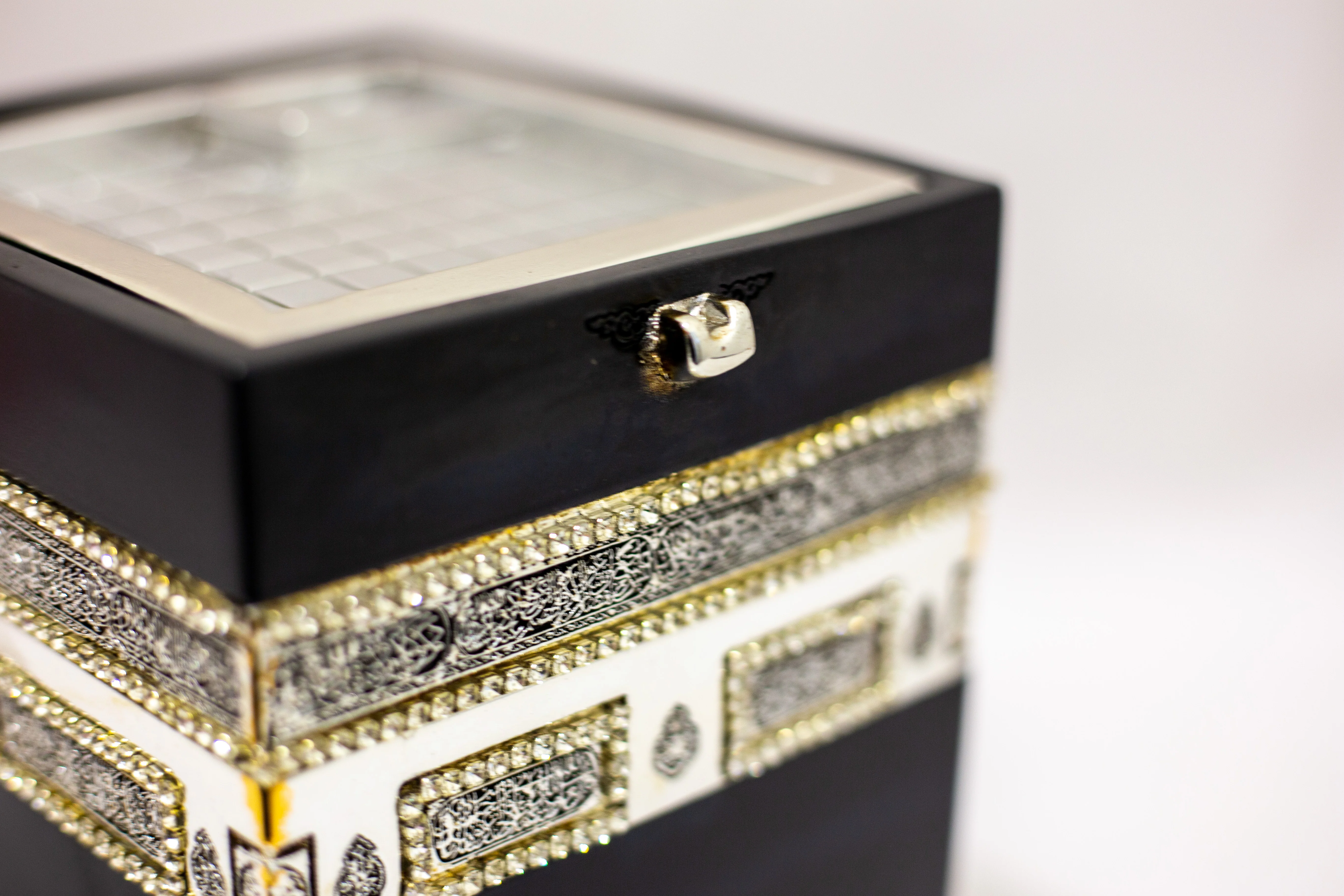 Ka'bah Decor - 18cm x 19cm - Image 5