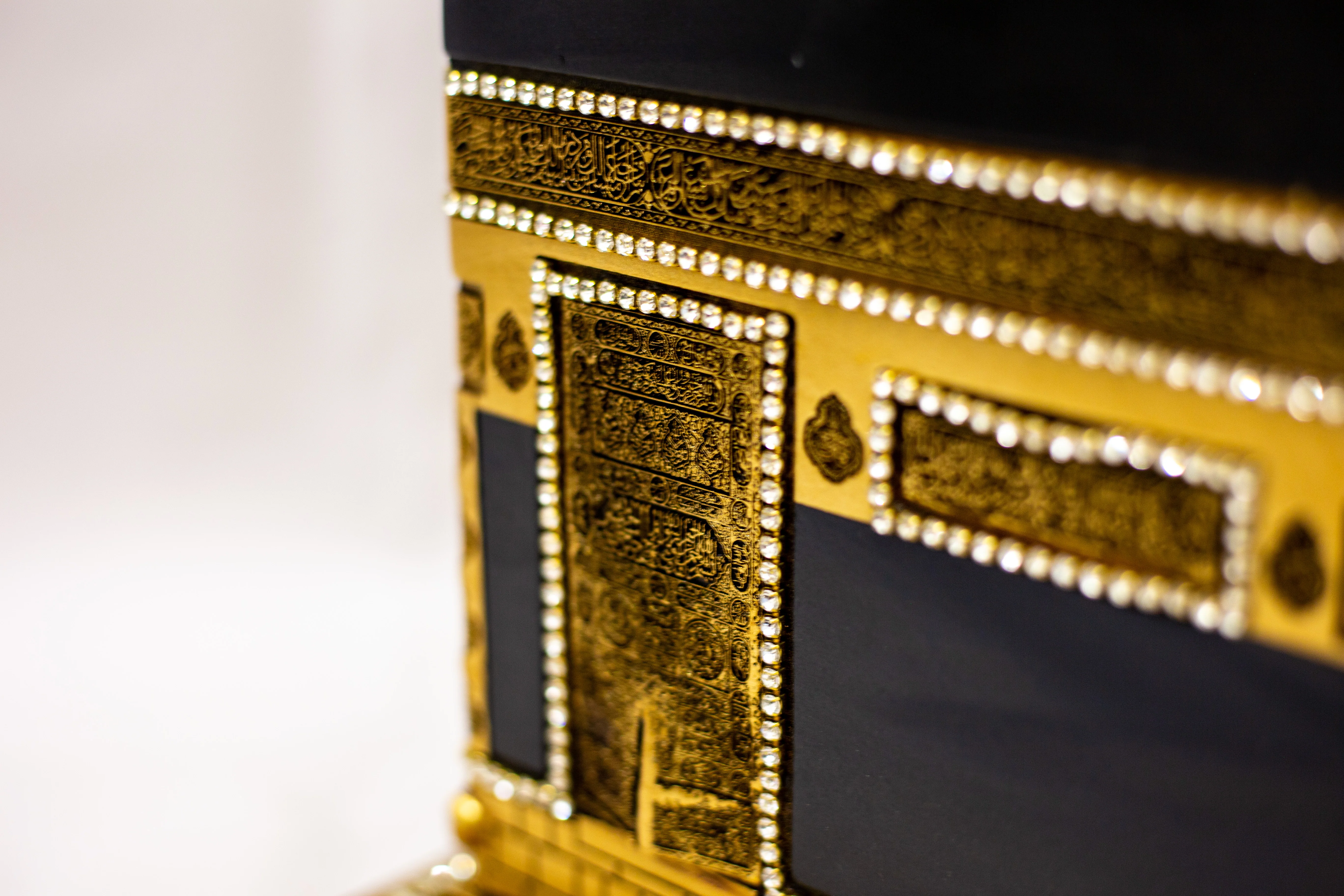 Ka'bah Decor - 18cm x 19cm - Image 9