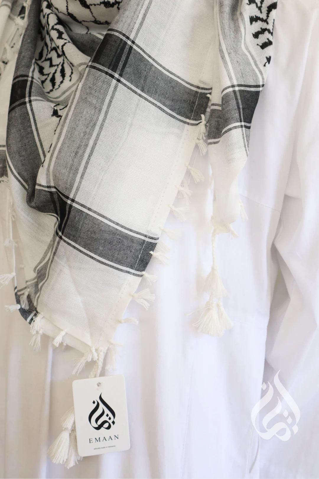 Kufiyeh Scarf (Traditional Colours) - Image 14