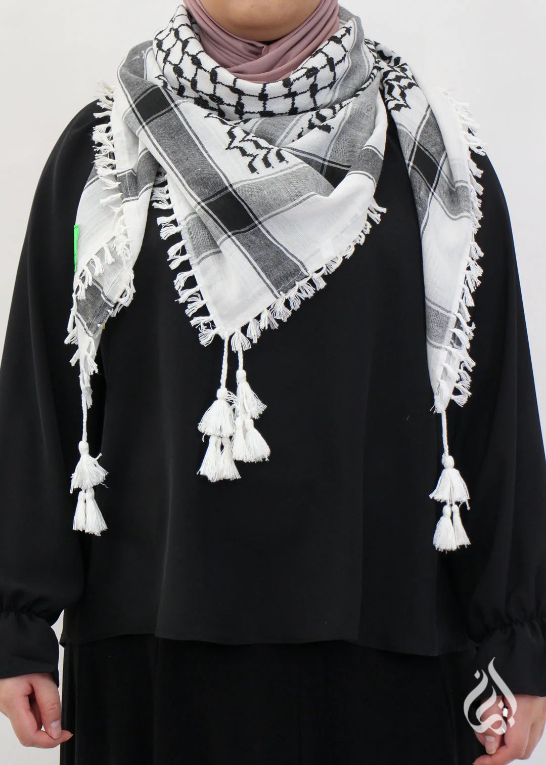 Kufiyeh Scarf (Traditional Colours) - Image 5