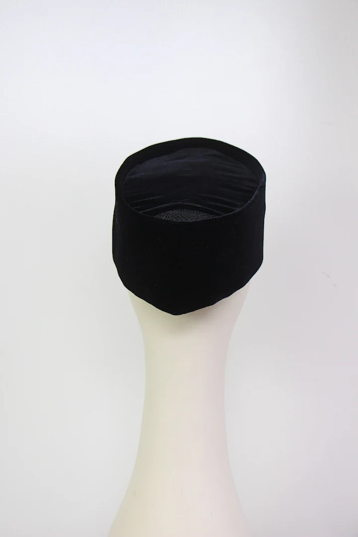 Men's Black Hat Height: 9cm - Image 3