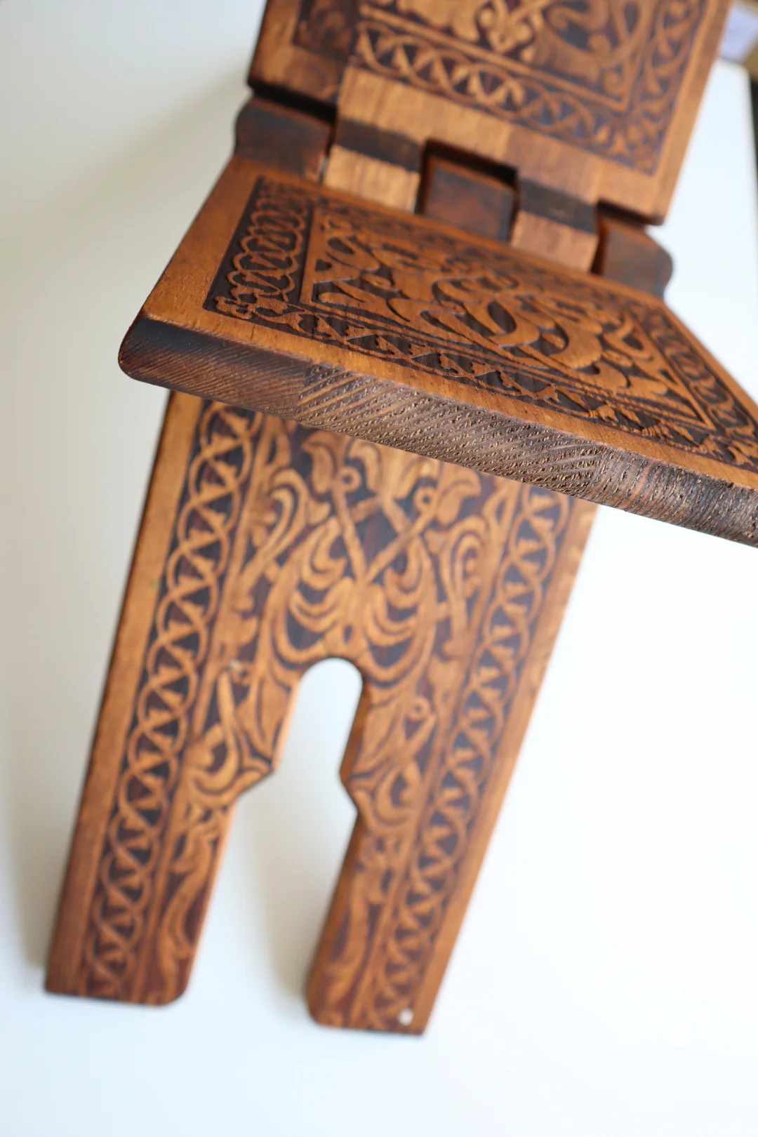 Wooden Qur'an Holder - Large - Image 10