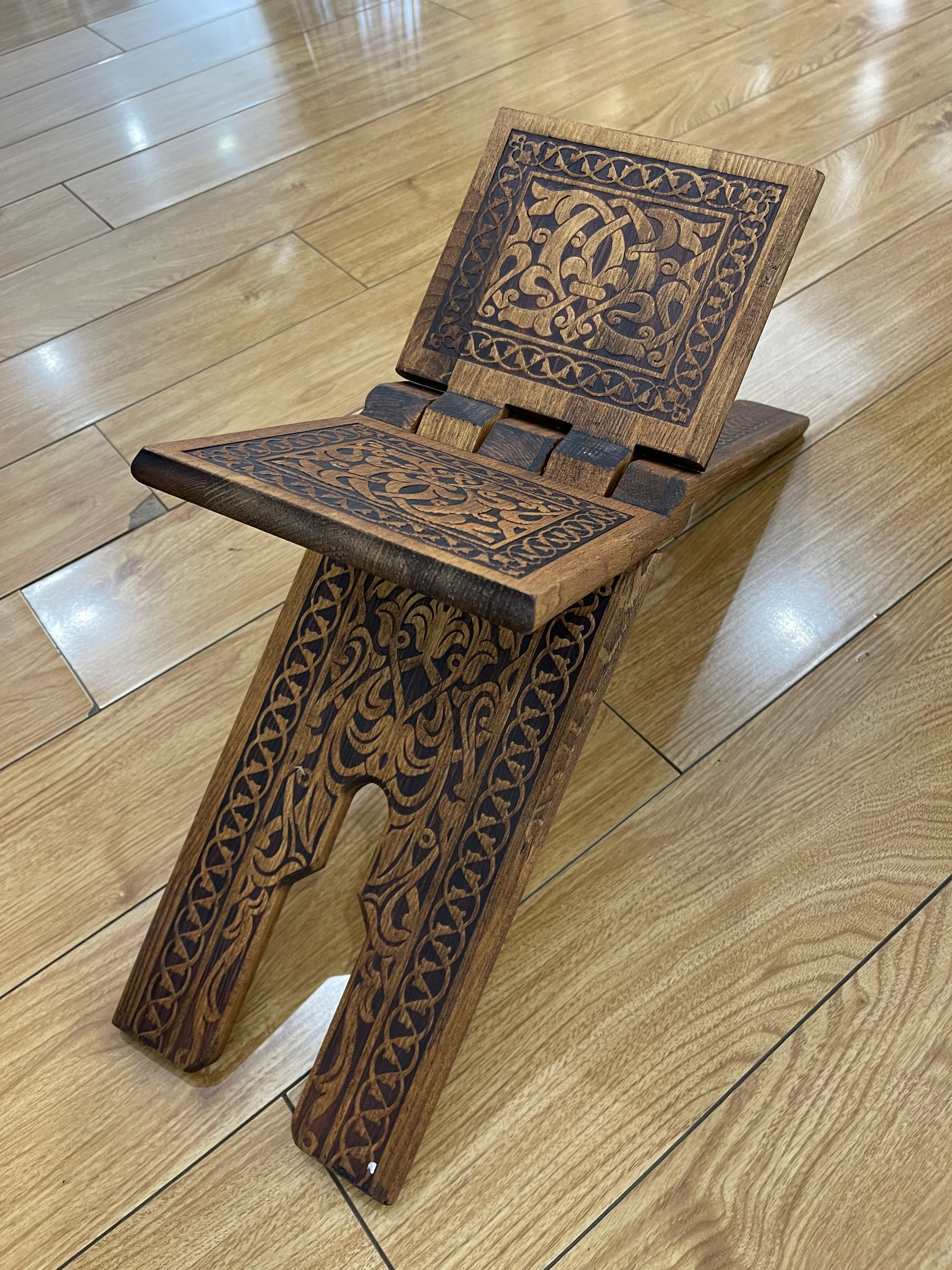Wooden Qur'an Holder - Large - Image 5